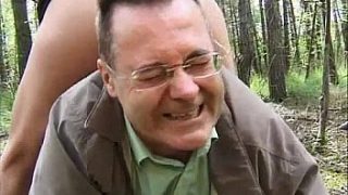 Promenons nous dans les bois